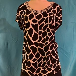 SO classy! Dressy INC black & white sleeveless top